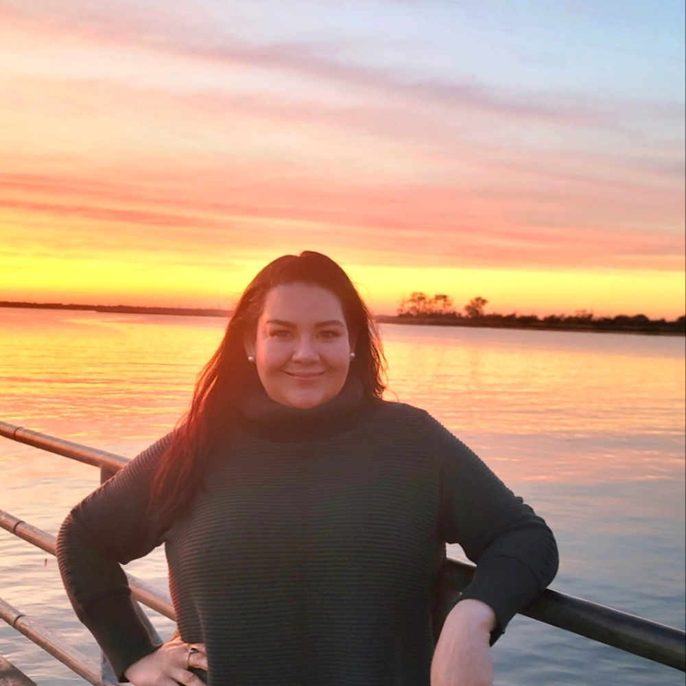 Meet your Posher, Elena